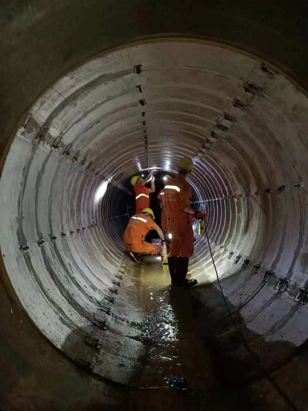 离石管道非开挖修复